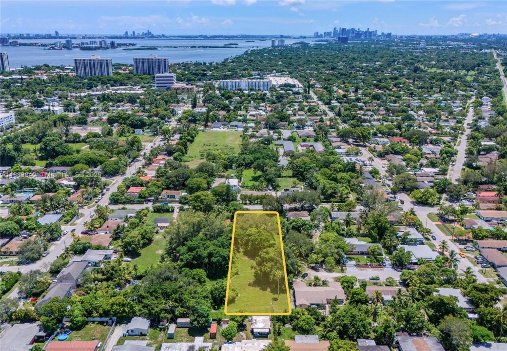 1231 NE 115th St, Miami, 佛羅里達州 33161, 美國