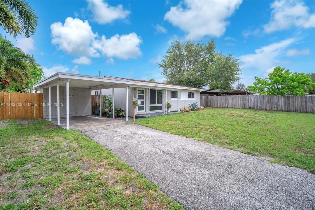 3641 SW 23rd Ct, Fort Lauderdale, Florida 33312, USA