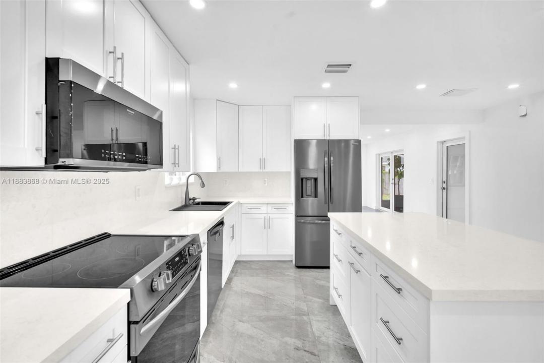 3641 SW 23rd Ct, Fort Lauderdale, Florida 33312, USA