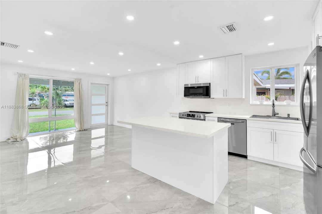 3641 SW 23rd Ct, Fort Lauderdale, Florida 33312, USA