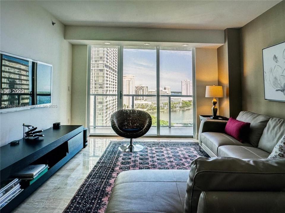 500 Brickell Ave 1600, Miami, Floride 33131, États-Unis