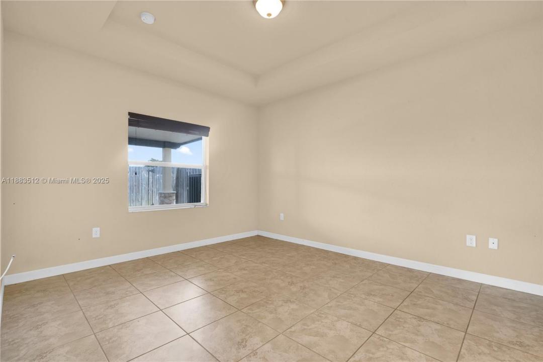 2401 NE 4th St, Homestead, フロリダ 33033, アメリカ合衆国