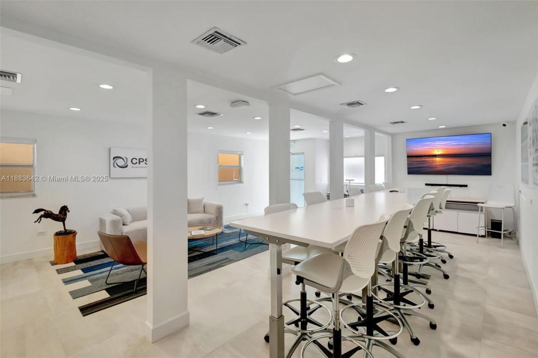 335 Alcalzar Ave, Coral Gables, Florida 33134, Amerika Birleşik Devletleri