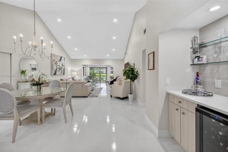 21695 Arriba Real, Boca Raton, Florida 33433, USA
