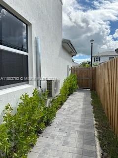 834 SE 26th Rd Studio, Homestead, Florida 33035, HOA KỲ