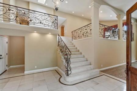 Zaragoza Views, Monterey, Kalifornia 93940, USA