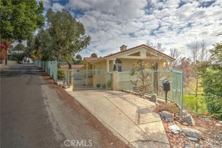 Lerdo Avenue, Granada Hills, Kaliforniya 91344, Amerika Birleşik Devletleri