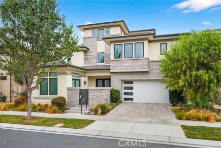 Gravity, Irvine, Californie 92618, États-Unis
