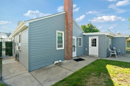 58 Central Avenue, East Providence, Rhode Island 02914, États-Unis