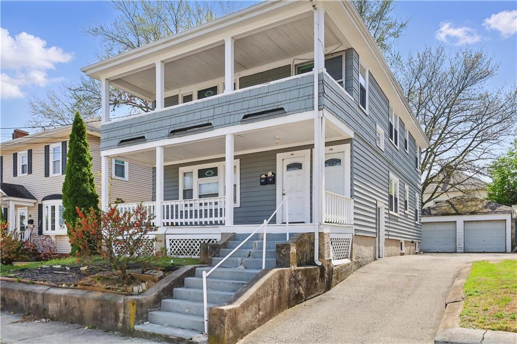 68 Burnside Street 1, Cranston, Rhode Island 02910, Estados Unidos