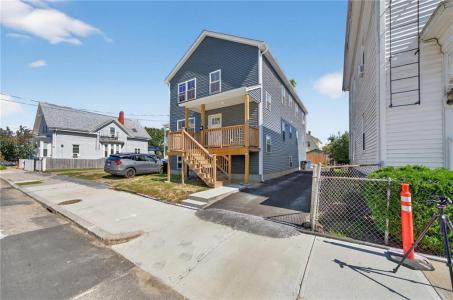 22 Burnside Street, Providence, RI 02905, USA