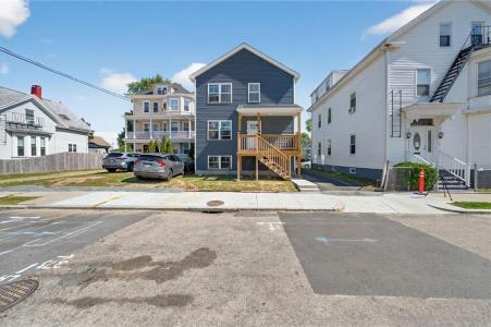 22 Burnside Street, Providence, Rhode Island 02905, USA