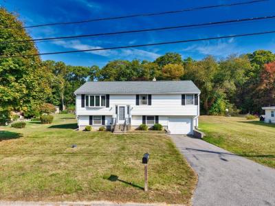 100 Furey Avenue, Tiverton, RI 02878, USA