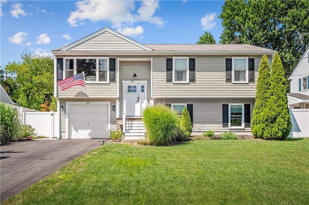 23 Carlson Drive, Cumberland, 罗得岛 02864, 美国