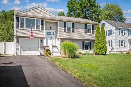 23 Carlson Drive, Cumberland, 罗得岛 02864, 美国