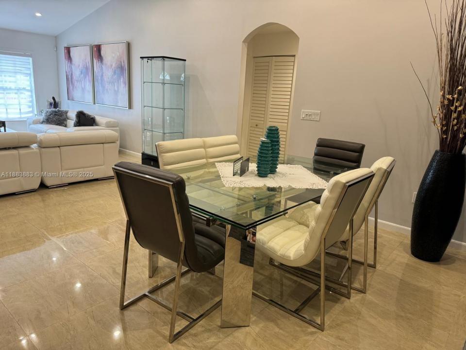 18864 NW 89th Ct 18864, Hialeah, Florida 33018, HOA KỲ