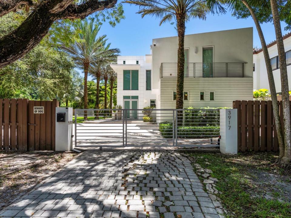 3917 SW 42nd Avenue, Miami, Florida 33146, Estados Unidos