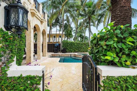 27 Hersey Drive, Ocean Ridge, Florida 33435