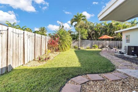 3221 Seaward Dr, Lauderdale By The Sea, Florida 33062