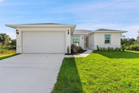 412 WICKHAM AVE, Lehigh Acres, Florida 33974, USA