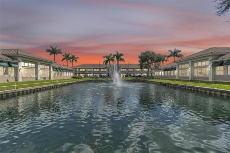 5200 S University Dr 103A, Davie, Florida 33328