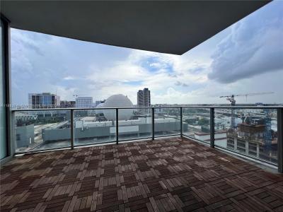 851 NE 1st Ave 1208, Miami, Florida 33132, USA