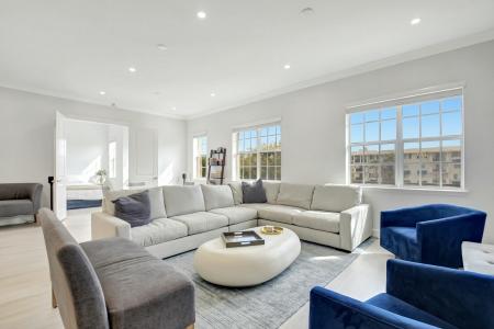 200 NE 2nd Avenue 315, Delray Beach, Florida 33444