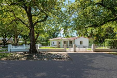1820 Ferdinand St, Coral Gables, Florida 33134, USA