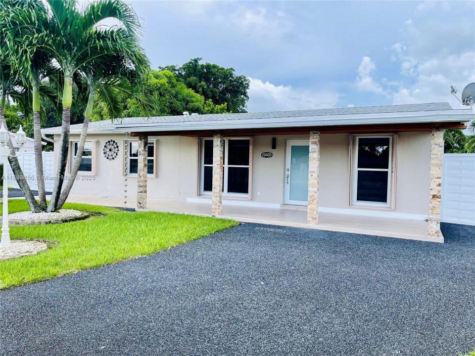 20400 NW 40th Ct, Miami Gardens, فلوريدا 33055, الولايات المتحدة