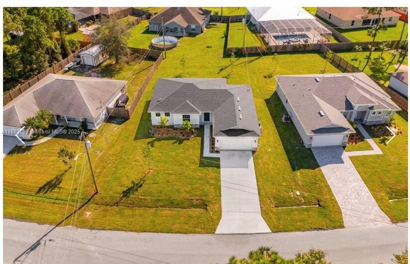 872 SW Harvard Rd, Port St. Lucie, Florida 34953, Estados Unidos