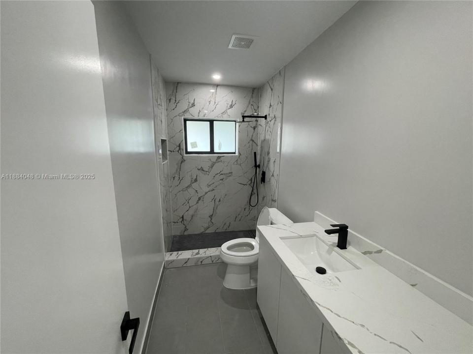 1050 NE 9th Ave 1, Fort Lauderdale, 플로리다 33304, 미국
