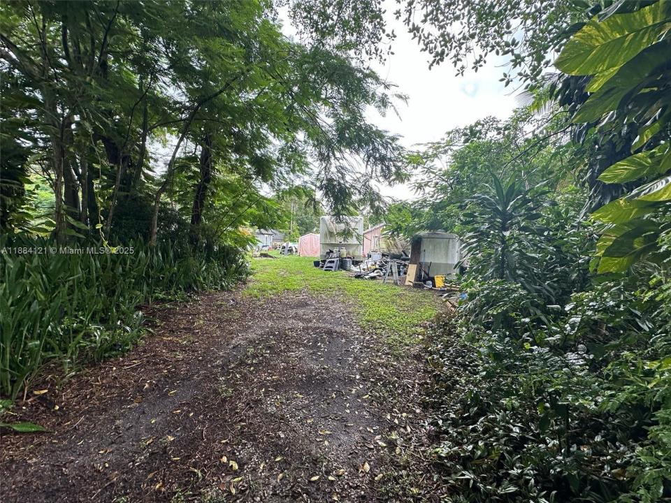 1499 SW 28th Way, Fort Lauderdale, Florida 33312