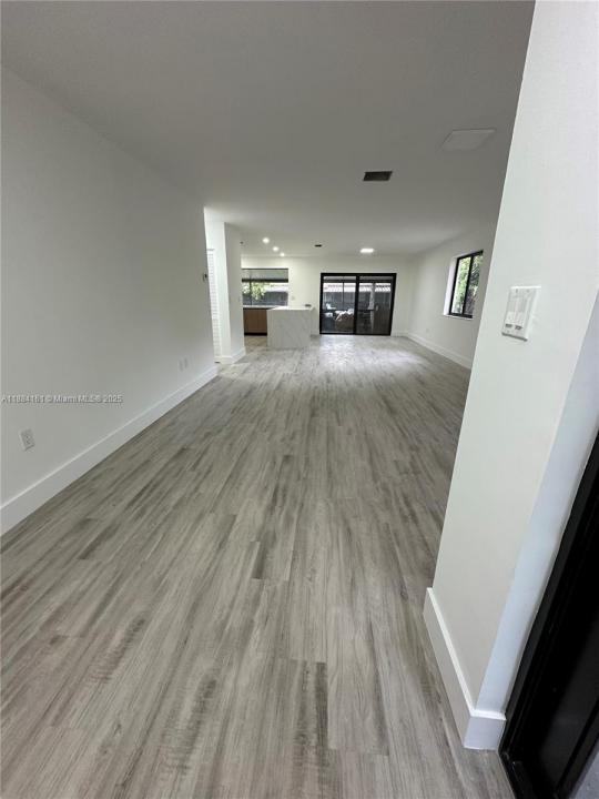 15471 Turnbull Dr 15471, Miami Lakes, 佛罗里达州 33014, 美国