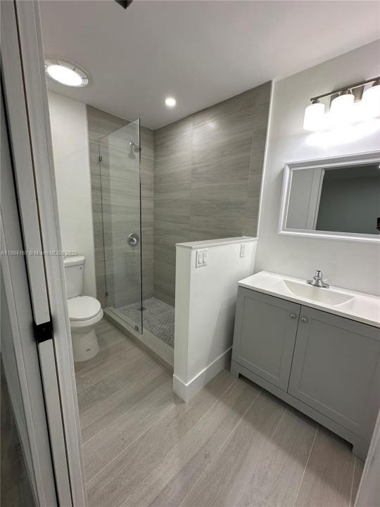 15471 Turnbull Dr 15471, Miami Lakes, 佛罗里达州 33014, 美国