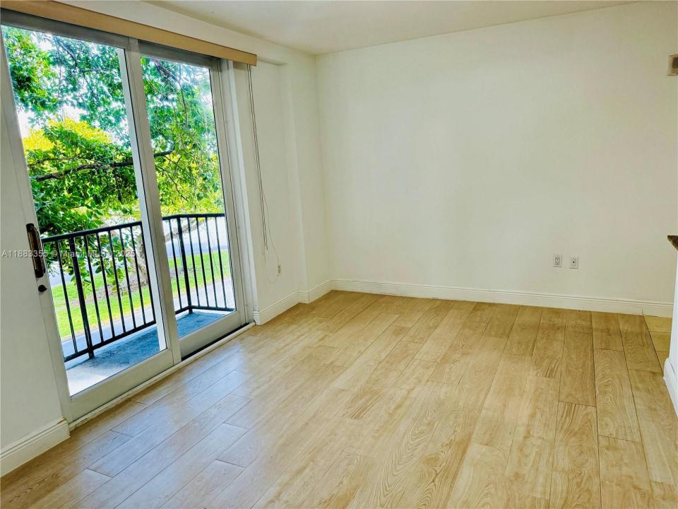 2701 SW 3rd Ave 201, Miami, Floride 33129, États-Unis