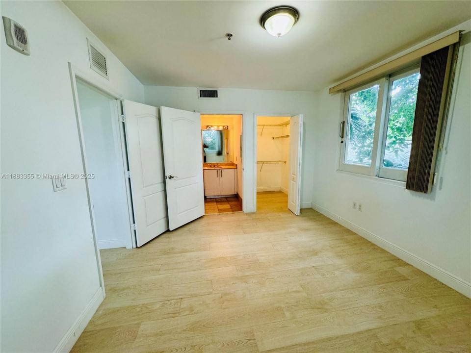 2701 SW 3rd Ave 201, Miami, Floride 33129, États-Unis