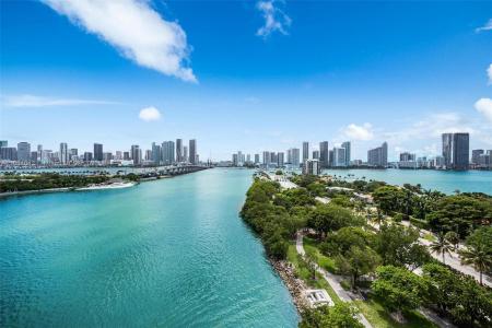 1000 Venetian Way 1108, Miami, Florida 33139, USA