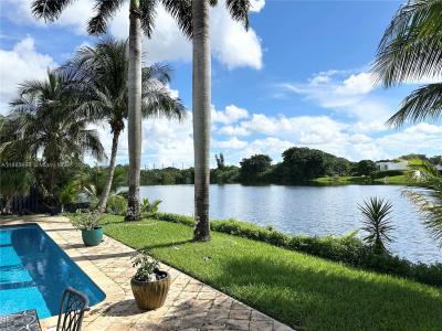 960 Bayberry Point Dr, Plantation, Florida 33324, USA