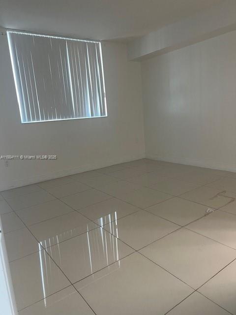 1861 NW S River Dr 1504, Miami, Flórida 33125, Estados Unidos