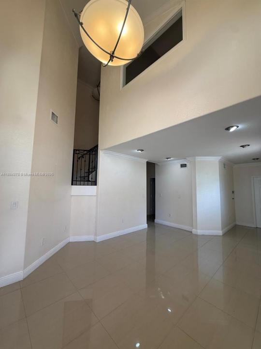 5500 NW 113th Ct, Doral, Florida 33178