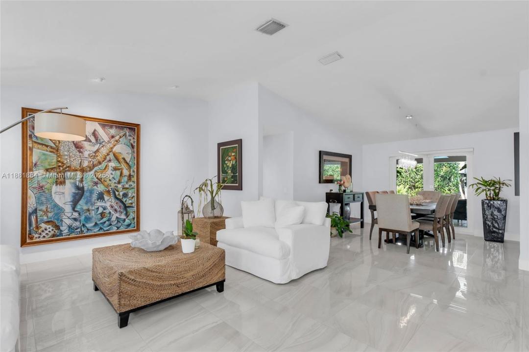 11031 SW 138th Ave, Miami, Floryda 33186, USA