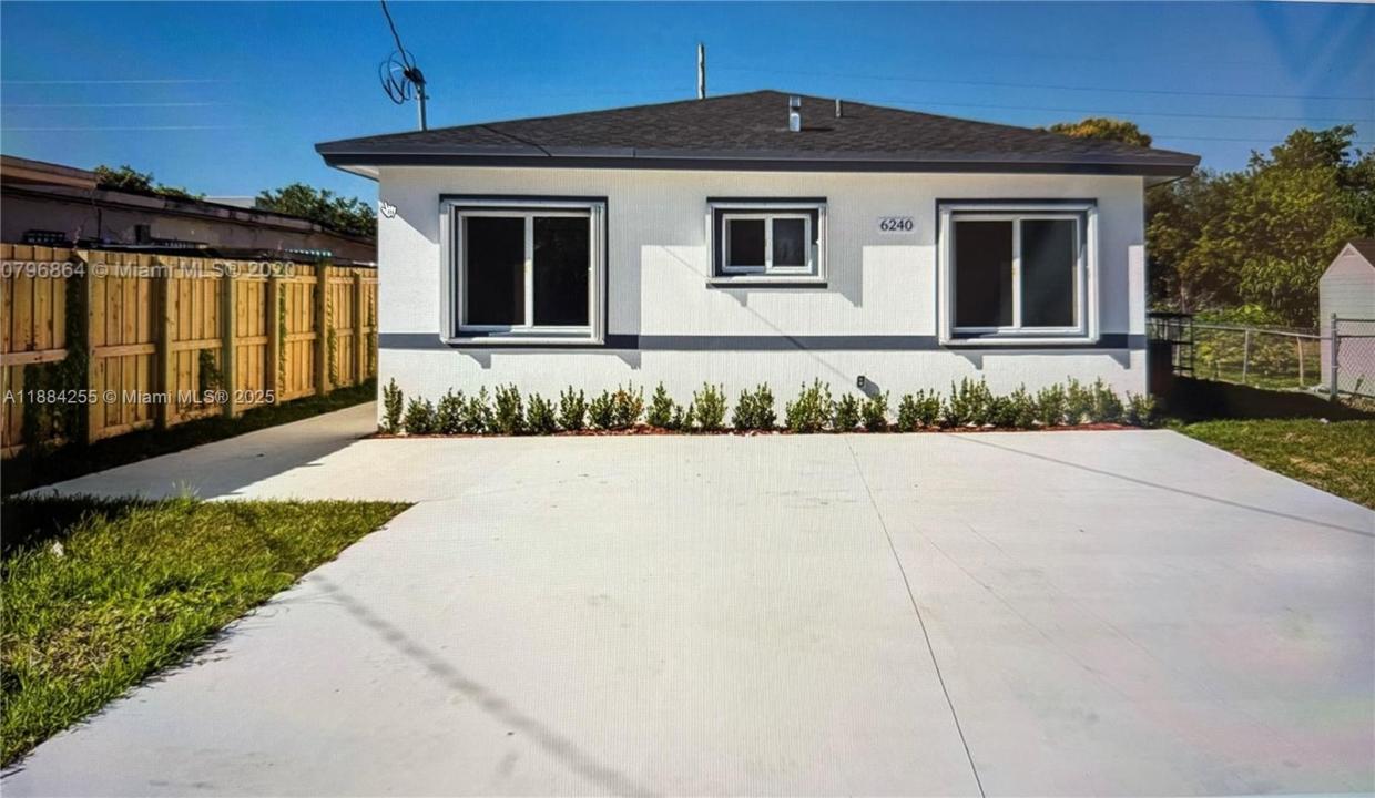 6240 NW 22nd Ct 1, Miami, Flórida 33147, Estados Unidos