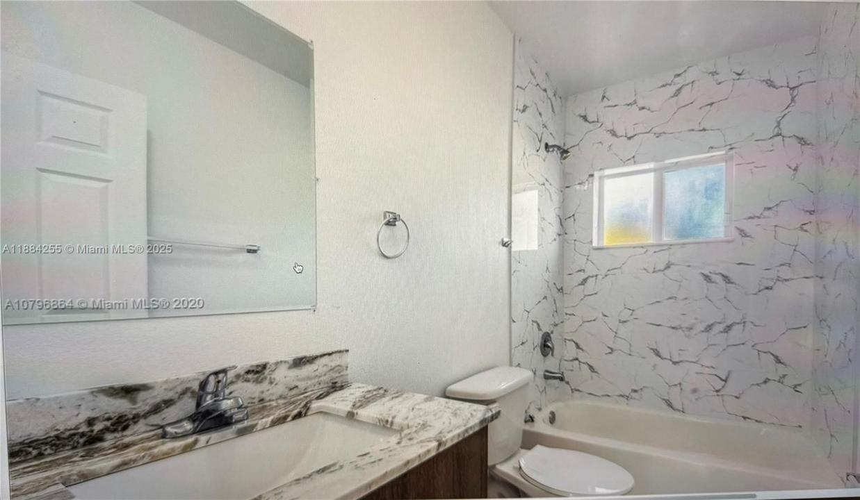 6240 NW 22nd Ct 1, Miami, Flórida 33147, Estados Unidos