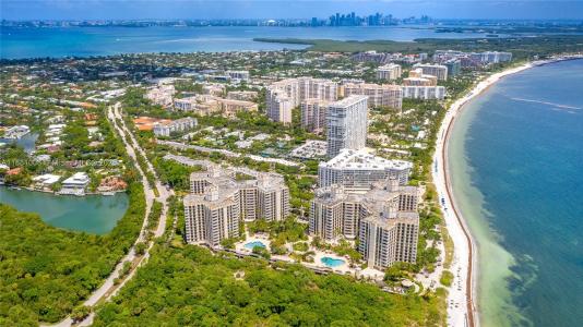 1121 Crandon Blvd E501, Key Biscayne, Florida 33149, USA