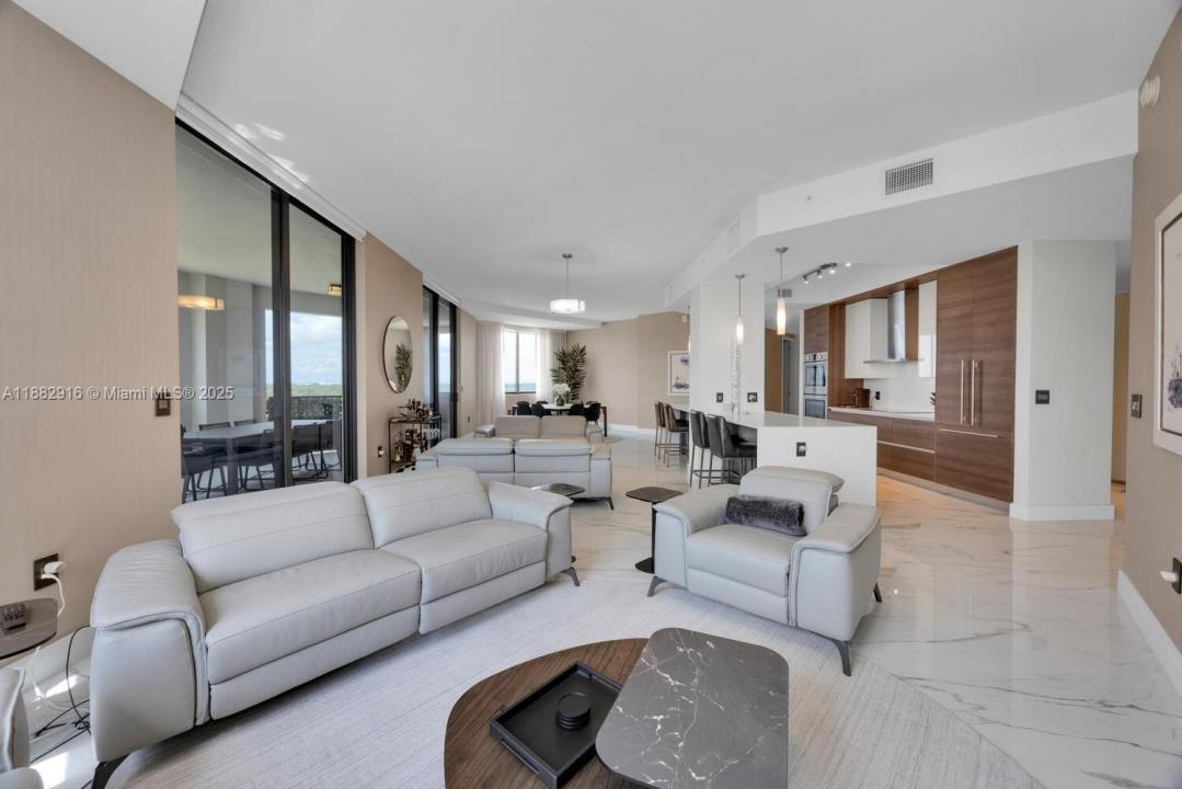 301 Altara Ave LPH914, Coral Gables, Flórida 33146, Estados Unidos