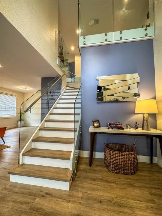 857 Vanda Ter, Weston, Флорида 33327, Соединенные Штаты
