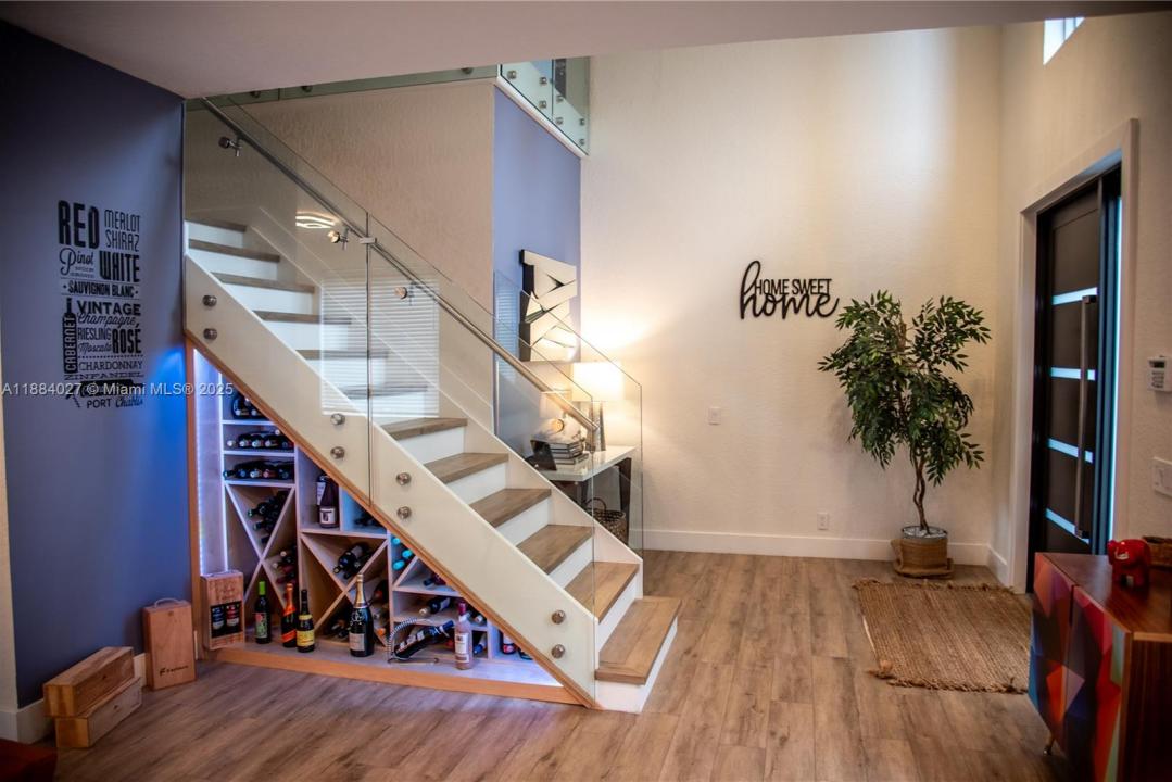 857 Vanda Ter, Weston, Флорида 33327, Соединенные Штаты