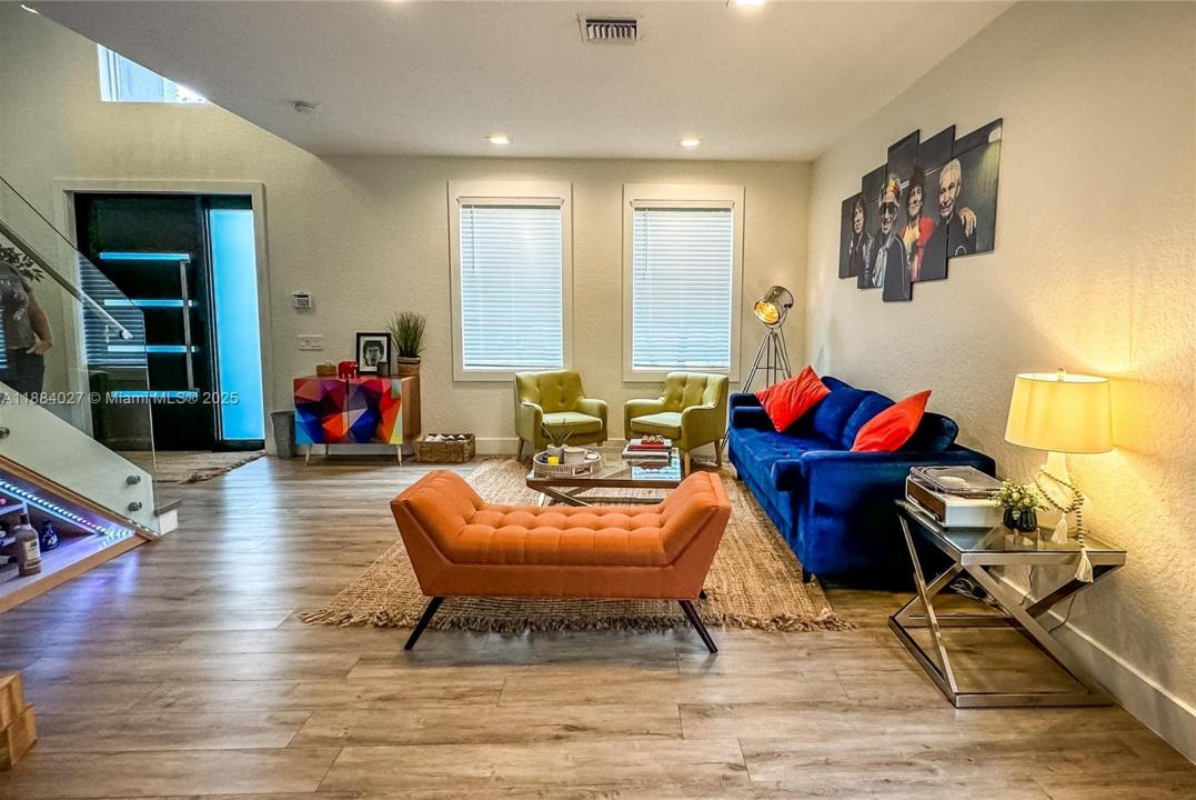 857 Vanda Ter, Weston, Флорида 33327, Соединенные Штаты