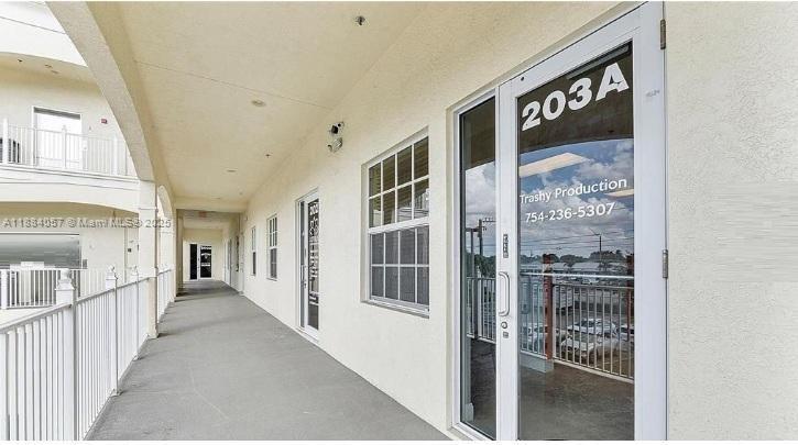 100 N State Road 7 203A, Margate, Floryda 33063, USA