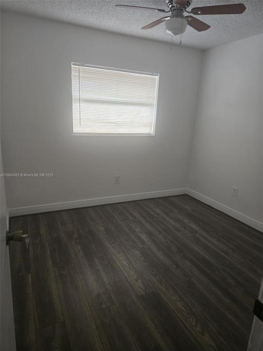 Hialeah, Florida 33016